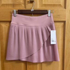 NWT! YOGALicious Pacific Pink Pleated Arabella SKORT With Pockets Sz Sm & XS